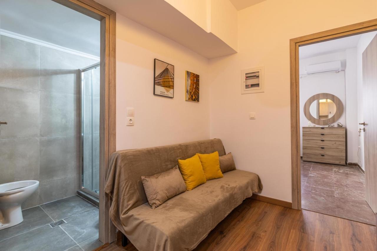 Korinthos Downtown Apartment Экстерьер фото